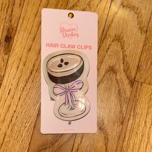 Brown Hair Claw Clips